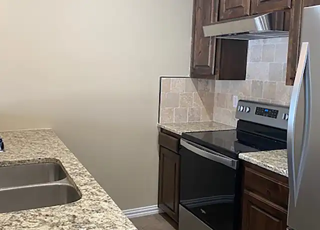Property at Truity Residential - 306 S Preston Rd, Burkburnett, TX, 76354, 2 beds, 2 baths, [object Object]
