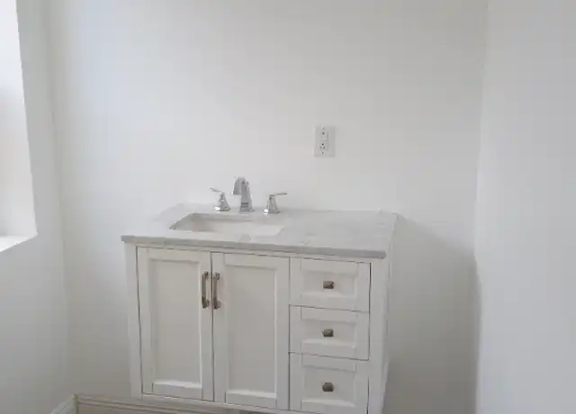 Property at 2900 Pocahontas St, New Orleans, LA, 70126, 3 beds, 2 baths, [object Object]