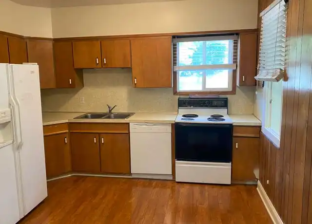 Property at 37 N 200 W Unit 1, Logan, UT, 84321, 3 beds, 1 bath, [object Object]