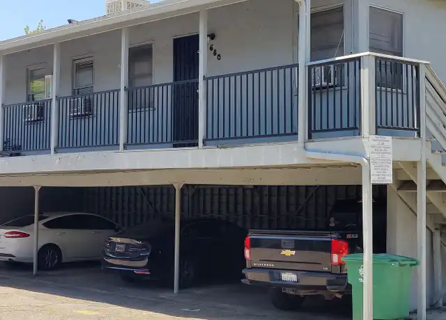Property at 680 E Hedges Ave, Fresno, CA, 93728, 1 bed, 1 bath, [object Object]