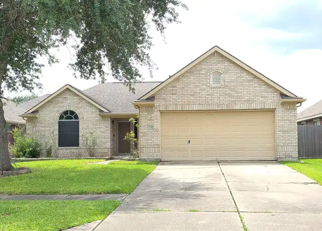 Property at 17226 Stratford Green Dr, Sugar Land, TX, 77498, 3 beds, 2 baths, [object Object]