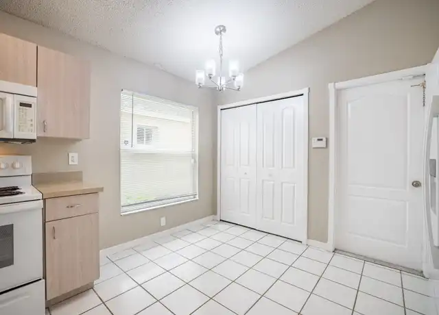Property at 8513 Pringle Way, Tampa, FL, 33635, 3 beds, 2 baths, [object Object]