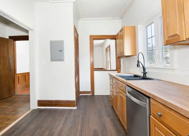 Property at 963 Main St Apt 3, Leicester, MA, 01524, 2 beds, 1 bath, [object Object]