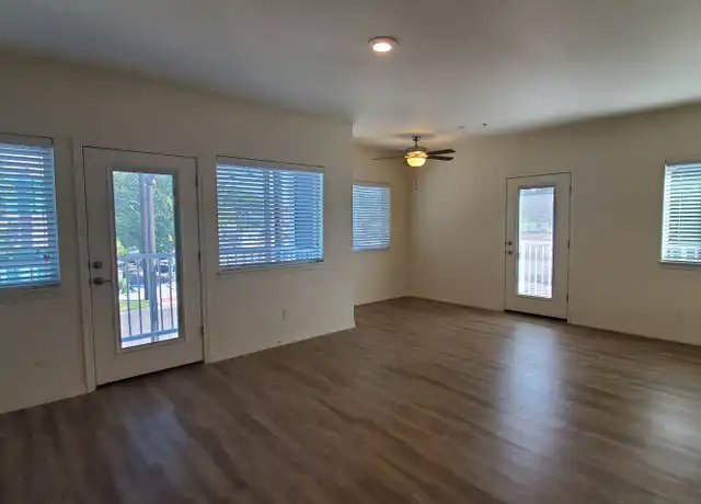 Property at 1510 C St Unit 103, Vancouver, WA, 98663, 1 bed, 1 bath, [object Object]