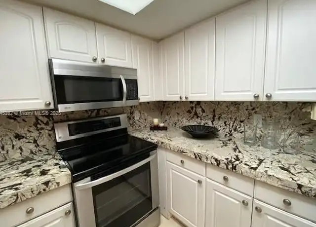 Property at 105 Deer Creek Rd Unit M-210, Deerfield Beach, FL, 33442, 2 beds, 2 baths, [object Object]