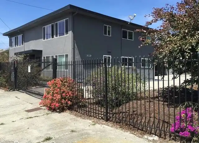 Property at 6620 Herzog St Unit 5, Oakland, CA, 94608, 3 beds, 1 bath, [object Object]