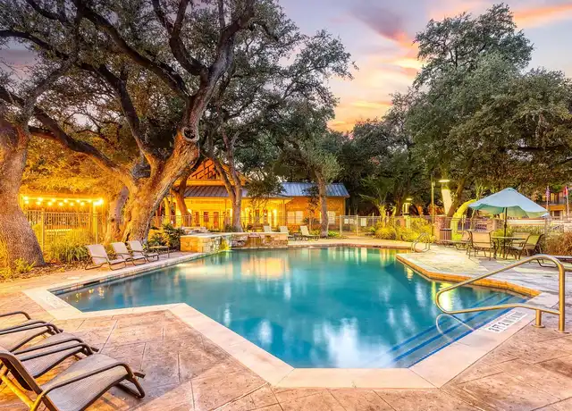 Property at Niche Apartments - 33 Lynn Batts Ln, San Antonio, TX, 78218, 1-3 bed, 1-2 bath, [object Object]
