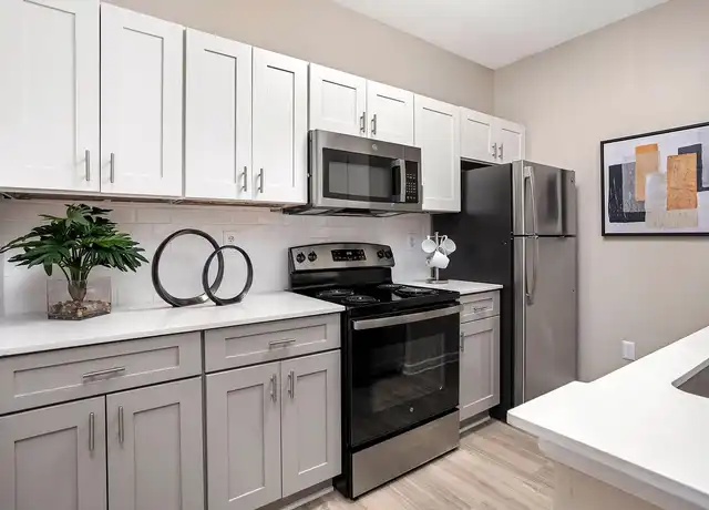 Property at Niche Apartments - 33 Lynn Batts Ln, San Antonio, TX, 78218, 1-3 bed, 1-2 bath, [object Object]