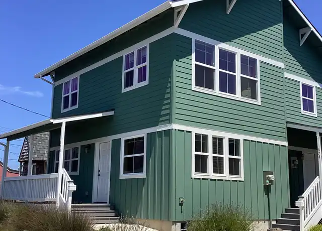 Property at 670 NW Coast St Unit 1, Newport, OR, 97365, 2 beds, 1 bath, [object Object]