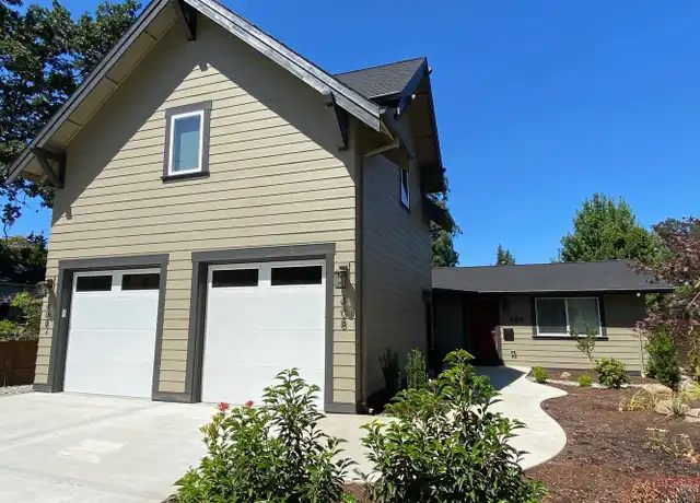Property at 408 Pine St Unit Main, Hood River, OR, 97031, 3 beds, 1 bath, [object Object]