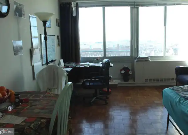 Property at 604 S Washington Sq #913, Philadelphia, PA, 19106, 0 beds, 1 bath, [object Object]