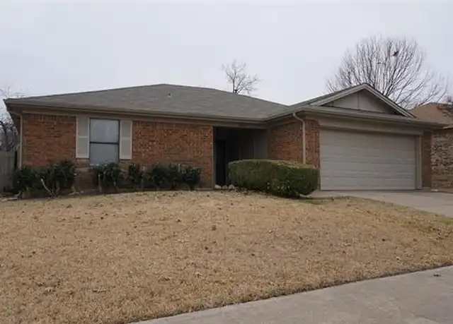 Property at 6412 Fairview Dr, Watauga, TX, 76148, 3 beds, 2 baths, [object Object]