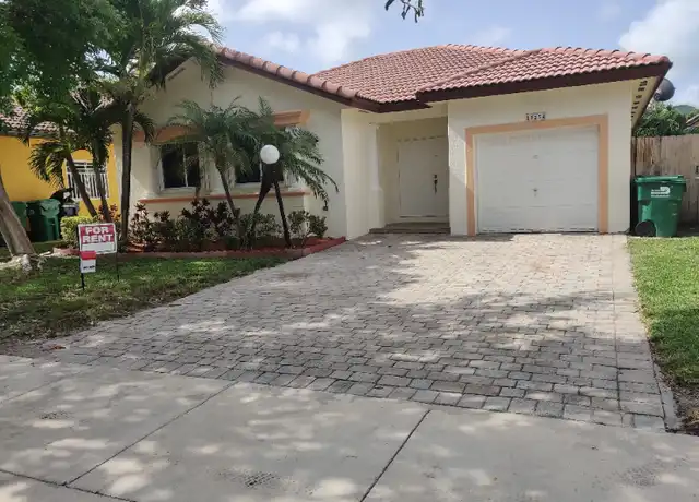 Property at 11254 SW 231st Ln, Miami, FL, 33170, 3 beds, 2 baths, [object Object]