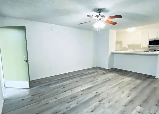 Property at 6736 Cleon Ave, North Hollywood, CA, 91606, 0 beds, 1 bath, [object Object]