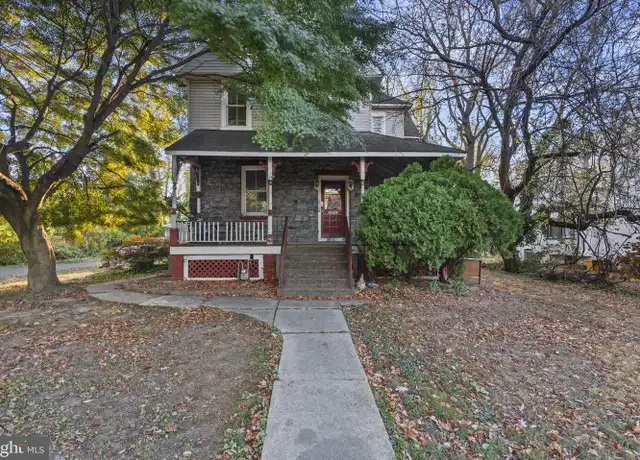 Property at 216 Collingdale Ave Unit 4, Collingdale, PA, 19023, 1 bed, 1 bath, [object Object]