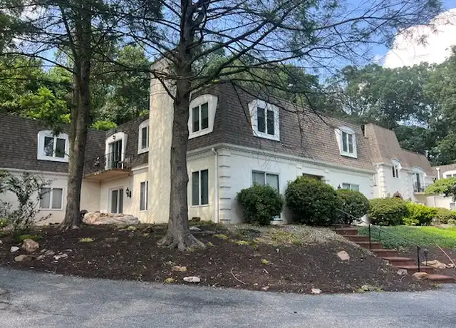 Property at 1700 Mountain View Rd Unit 3, Harrisburg, PA, 17110, 2 beds, 2 baths, [object Object]