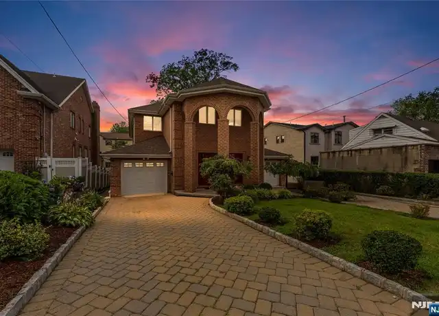 Property at 1589 West St, Fort Lee, NJ, 07024, 3 beds, 2.5 baths, [object Object]
