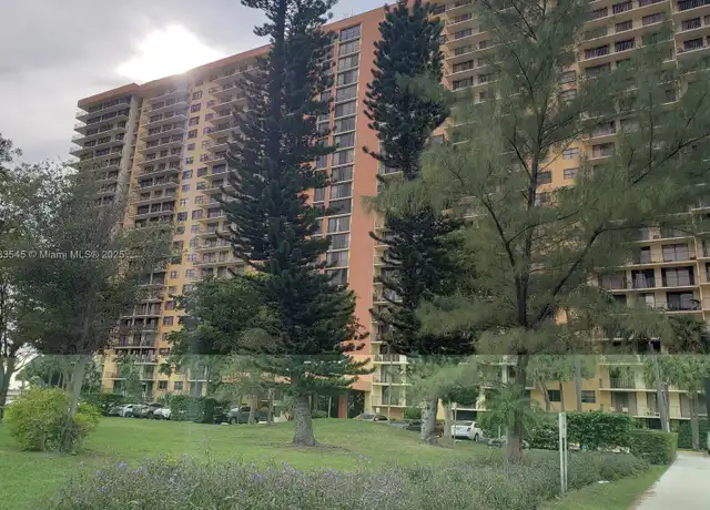 Property at 290 174th St #1905, Sunny Isles Beach, FL, 33160, 3 beds, 2 baths, [object Object]