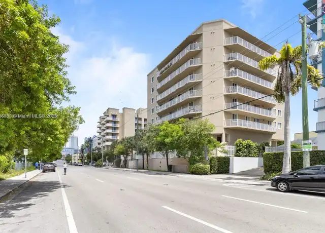 Property at 102 SW 6th Ave #406, Miami, FL, 33130, 2 beds, 2 baths, [object Object]