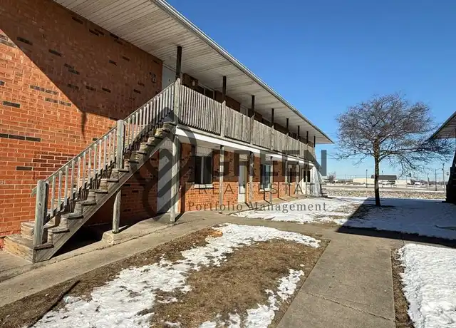 Property at 2755 Cooper Dr Unit 4, Kankakee, IL, 60901, 2 beds, 1 bath, [object Object]