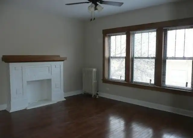 Property at 1611 W Albion Ave, Chicago, IL, 60626, 2 beds, 1 bath, [object Object]