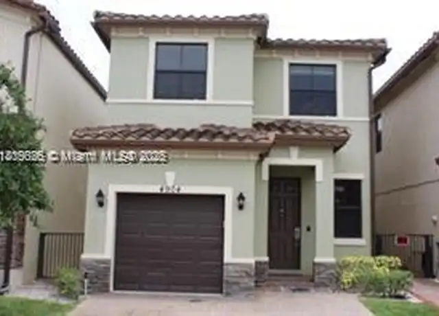 Property at 4904 NW 57th Ct #4904, Tamarac, FL, 33319, 3 beds, 2.5 baths, [object Object]