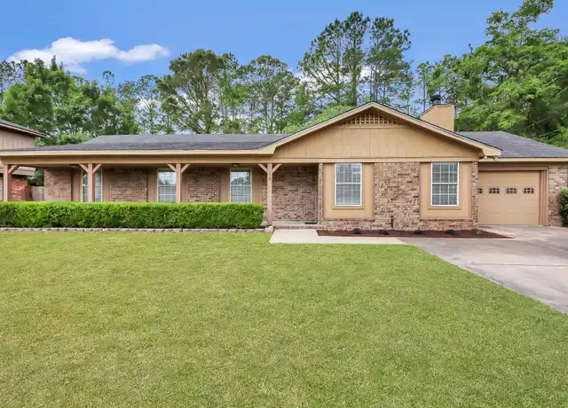 Property at 110 Flat Shoal Ln, Hinesville, GA, 31313, 4 beds, 2 baths, [object Object]