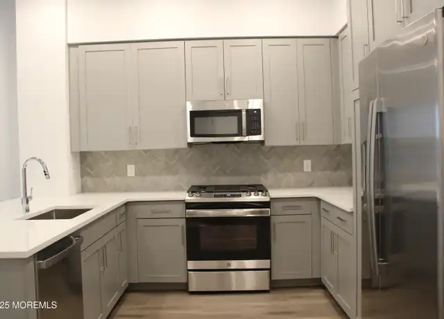 Property at 2000 Schindler Dr, South Amboy, NJ, 08879, 1 bed, 1 bath, [object Object]