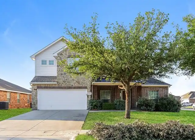 Property at 2795 Sun Rise Ln, Grand Prairie, TX, 75052, 4 beds, 2.5 baths, [object Object]