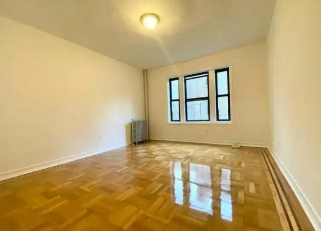 Property at 551 W 232nd St, Bronx, NY, 10463, 2 beds, 1 bath, [object Object]