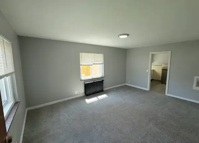 Property at 3135 Mozart Ave Unit 2, Cincinnati, OH, 45211, 1 bed, 1 bath, [object Object]