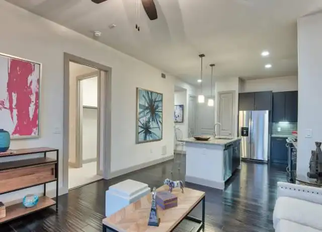 Property at 2310 Main St Unit 165, Houston, TX, 77002, 1 bed, 1 bath, [object Object]