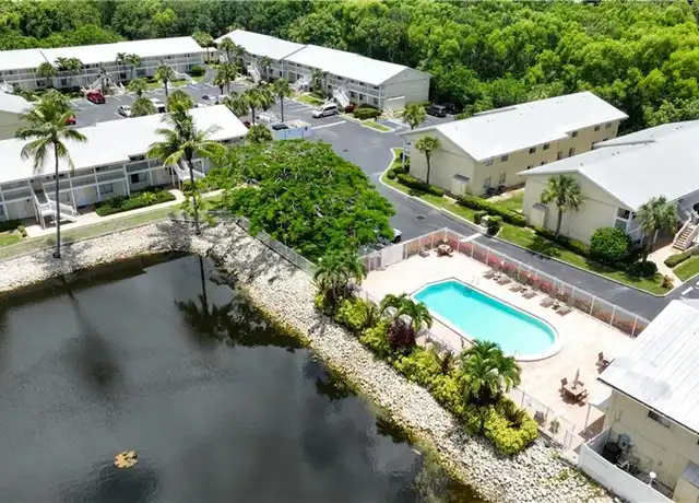Property at 4621 Bayshore Dr Unit Q4, Naples, FL, 34112, 2 beds, 2 baths, [object Object]