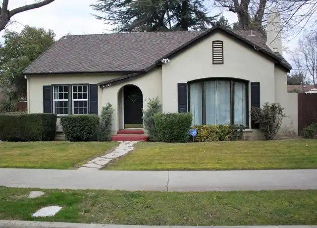 Property at 121 Elmwood Ct, Modesto, CA, 95354, 2 beds, 1 bath, [object Object]