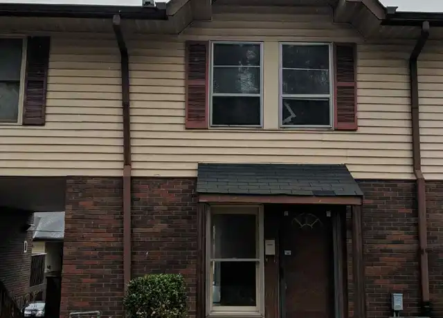 Property at 500 Paragon Mills Rd Unit D2, Nashville, TN, 37211, 2 beds, 1.5 baths, [object Object]