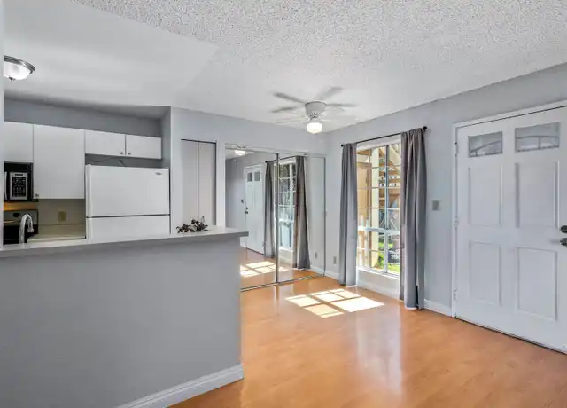 Property at 140 Uwapo Rd Unit 55-106, Kihei, HI, 96753, 2 beds, 1.5 baths, [object Object]