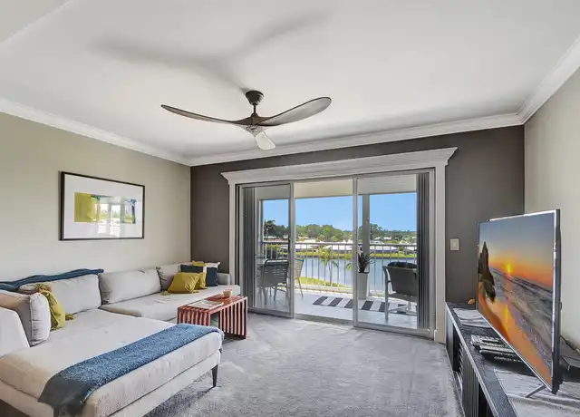 Property at 300 John F Kennedy Dr #8, Lake Worth, FL, 33462, 3 beds, 2 baths, [object Object]