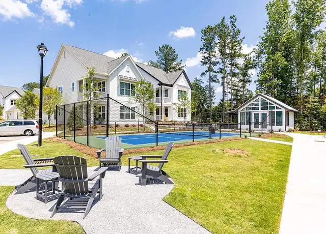 Photo of 2032 Harvest Pond Cir, Suwanee, GA 30024