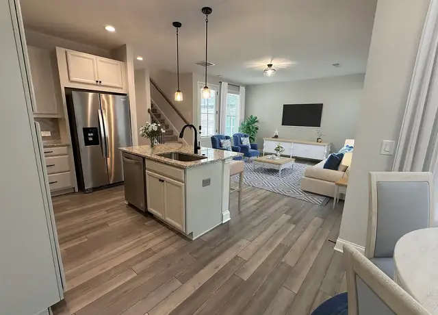 Photo of 2032 Harvest Pond Cir, Suwanee, GA 30024