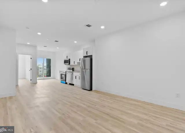 Property at 809 Diamond St Unit 202, Philadelphia, PA, 19122, 1 bed, 1 bath, [object Object]