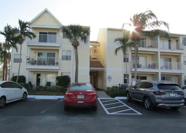 Property at 1850 Charlesmont Dr Unit 7-118, Indialantic, FL, 32903, 2 beds, 2 baths, [object Object]