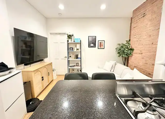 Property at 110 9th Ave, New York, NY, 10011, 1 bed, 1 bath, [object Object]