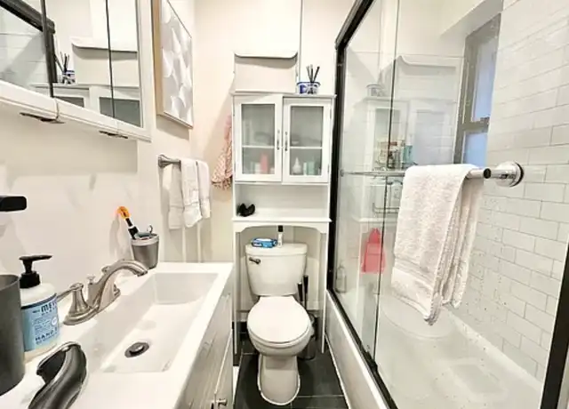 Property at 110 9th Ave, New York, NY, 10011, 1 bed, 1 bath, [object Object]