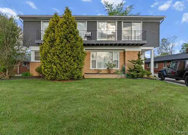 Property at 3915 Devon Rd Apt 2, Royal Oak, MI, 48073, 1 bed, 1 bath, [object Object]