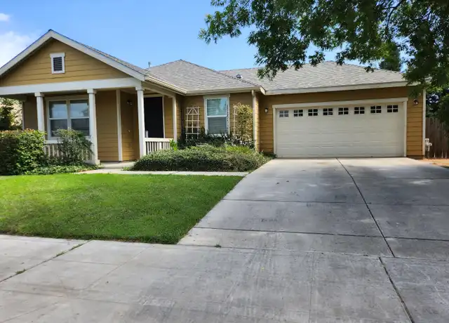 Property at 689 E Sierra Ave, Reedley, CA, 93654, 3 beds, 2 baths, [object Object]