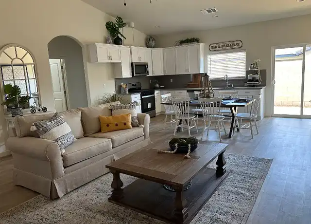 Property at 8502 Frankie Lou St Unit b, Bakersfield, CA, 93308, 3 beds, 2 baths, [object Object]