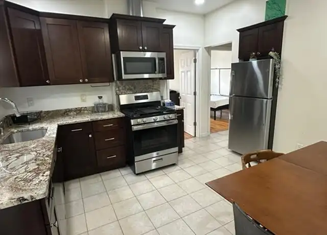 Property at 48 7th St Unit 1, Cambridge, MA, 02141, 2 beds, 1 bath, [object Object]