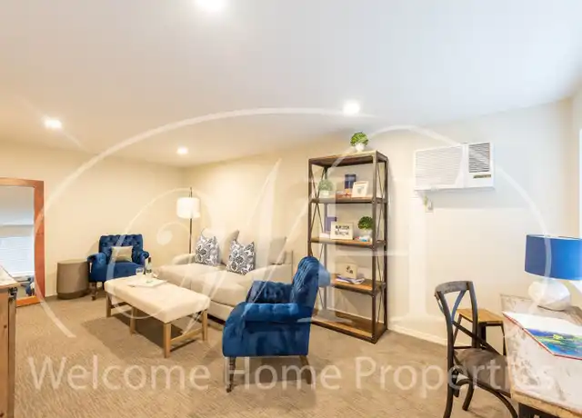Property at 211 SE 3rd St Unit Irisview 215-102, College Place, WA, 99324, 2 beds, 1 bath, [object Object]