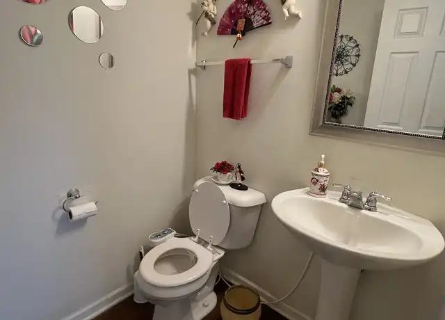 Property at 4014 Pompton Ct Unit 4014, Elgin, IL, 60124, 3 beds, 2.5 baths, [object Object]