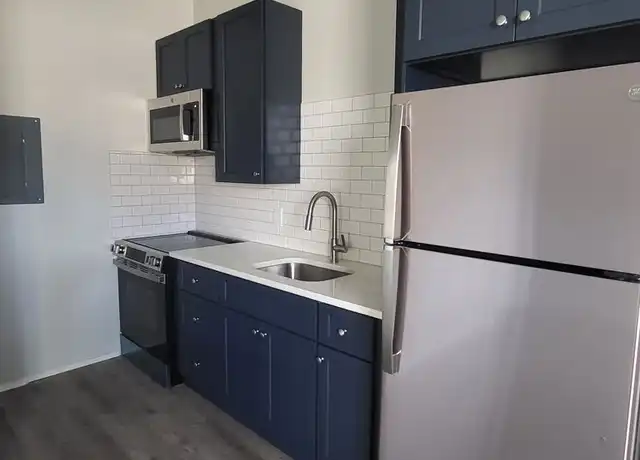 Property at 156 Locust St Apt 2B, Columbia, PA, 17512, 0 beds, 1 bath, [object Object]